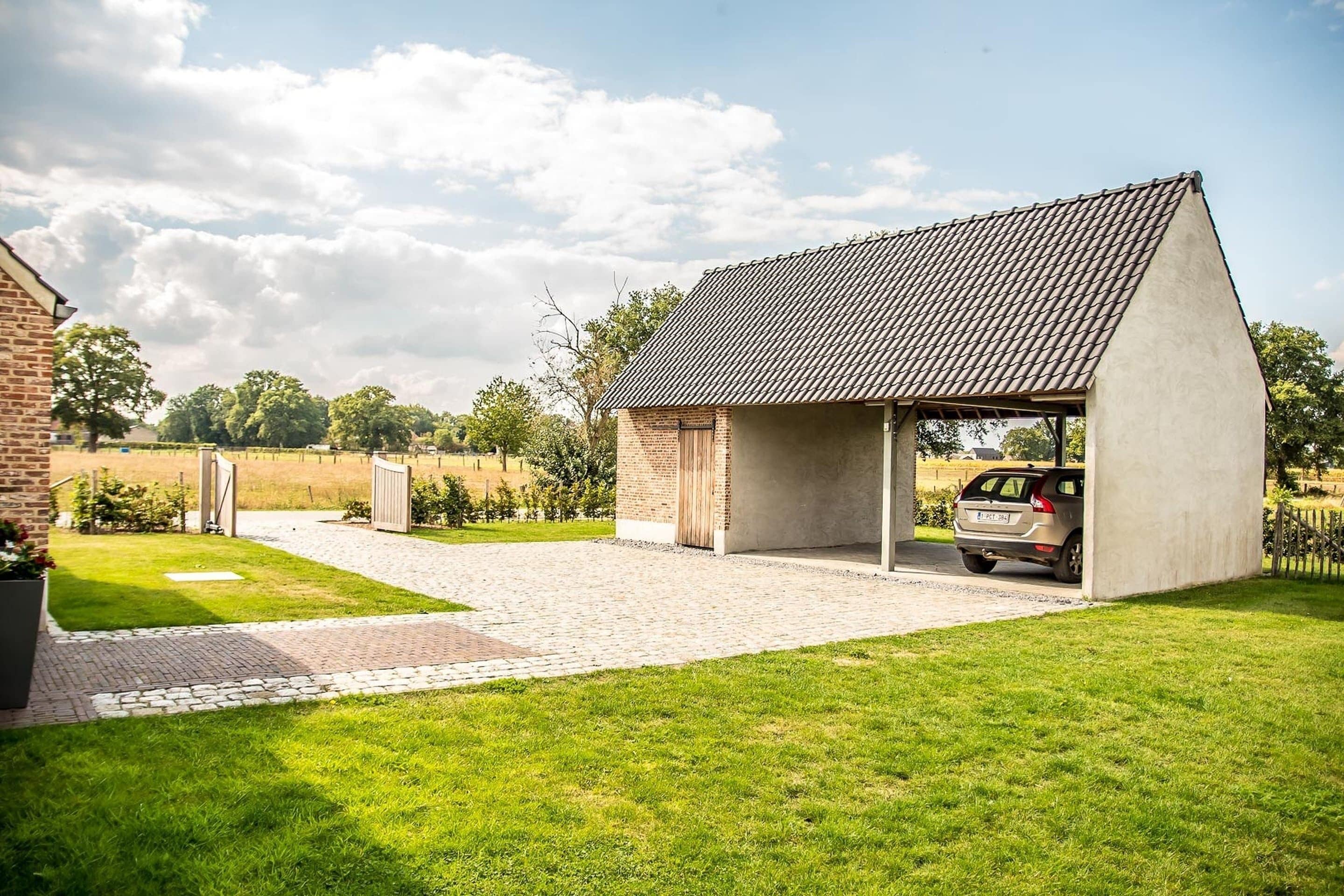 House | Exterior