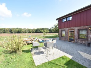 Exterior - Charming Apartment in Pugholz Near Sea (Hasselberg)