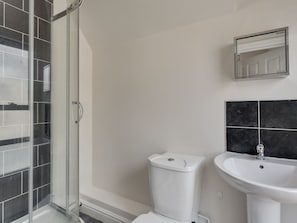 Shower - Lovely Apartment in Coventry near Coventry Cathedral (Coventry)