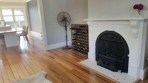 Interior - Entertainers Delight In Invermay (Invermay)