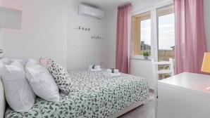 Villa - Peaceful Villa in Dramalj with Hot Tub (Crikvenica)