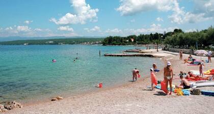 Gorgeous Villa With Private Swimming Pool and Covered Terrace