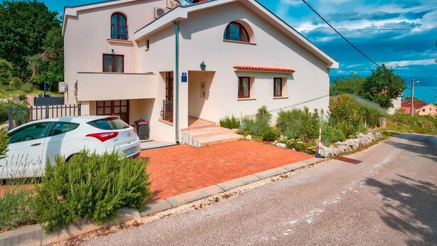Exterior - Modern Villa in Icici with Swimming Pool & Hot Tub (Opatija)
