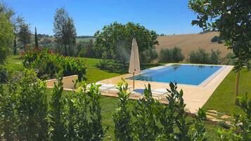 Villa | Kolam renang | Kolam renang tertutup, kolam renang terbuka