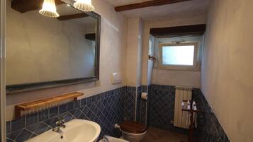 House | Bathroom