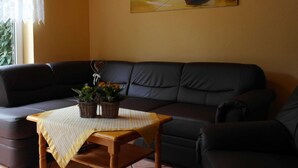 Bungalow | Khu phòng khách