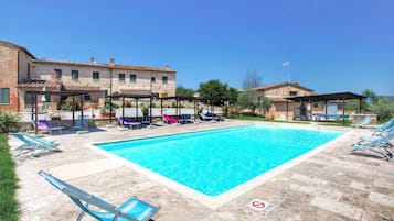 Cottage | Pool | Outdoor pool