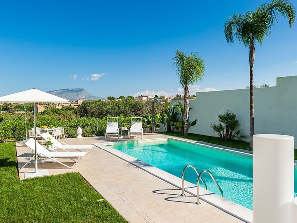 Villa | Pool | Innenpool, Außenpool