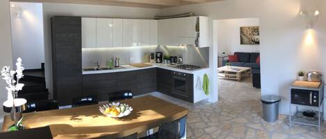 Hus | Privat køkken | Køkkentøj/tallerkener/redskaber