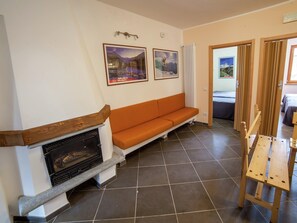 Apartment | Living room