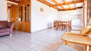 Unclassified image, 5 of 25, button - Cozy Holiday Home in De Haan near Sea Beach (De Haan)