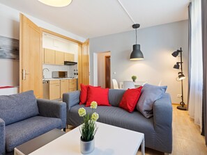 Living room - Appealing Apartment in Ostseebad Kühlungsborn near Sea Beach (Kuehlungsborn)