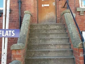 Exterior - Classic Apartment in Leeds near Roundhay Park (Leeds)
