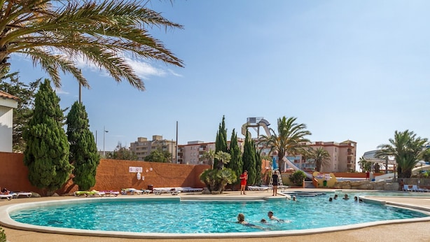 Outdoor pool - Captivating Mobile Home in Canet-en-roussillon With Pool (Canet-en-Roussillon)