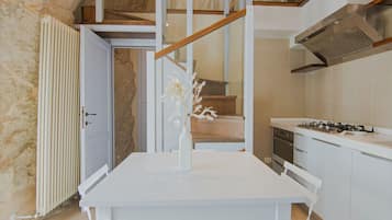 House | Dining