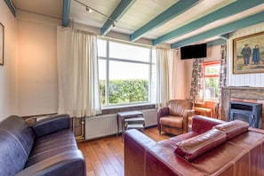 House | Living room