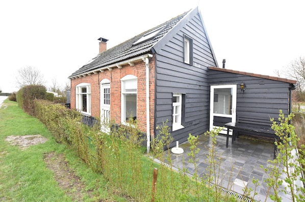 House | Exterior
