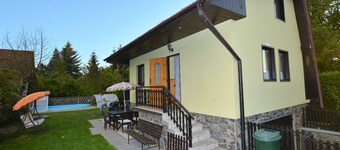Cozy Chalet in Pilsen With Swimming Pool, Garden, Balcony