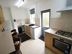 Kühlschrank, Ofen, Wasserkocher