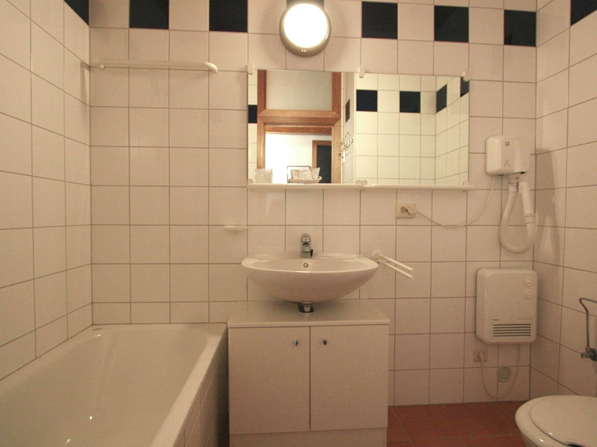 House | Bathroom | Bathtub