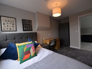Apartment | Room amenity