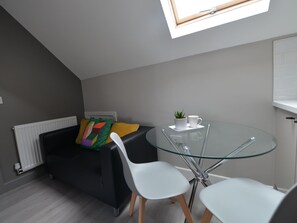 Apartment | Living room