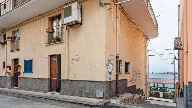 Exterior - Serene Holiday Home in Acireale near Sea (Acireale)