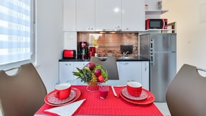 Unclassified image, 5 of 23, button - Alluring Apartment in Vir near Sea Beach (Vir)