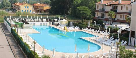 House | Pool | Outdoor pool