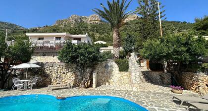 Spacious Apartment With Communal Pool Near the Sea
