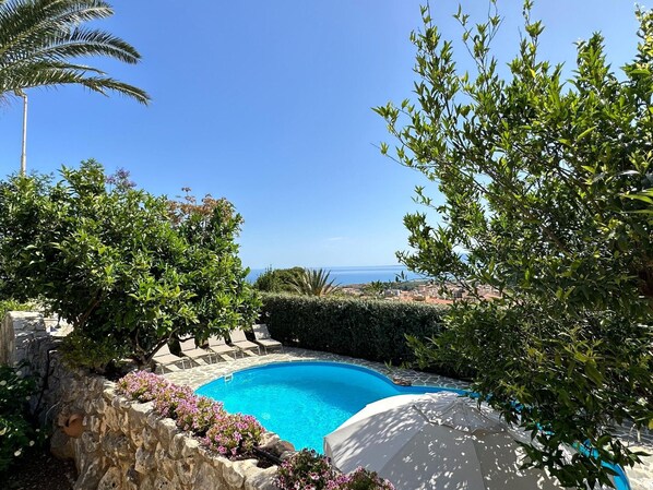 Villa | Pool | Außenpool