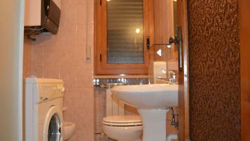 Chalet | Bathroom