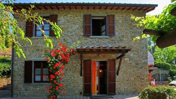 Villa | Bahagian luar