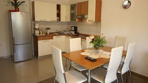 Unclassified image, 4 of 35, button - Pleasant Apartment in Krk With Private Terrace (Krk)