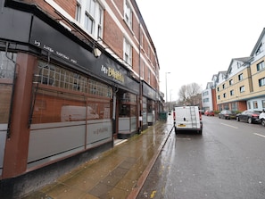 Exterior - Lovely Apartment in Coventry near Coventry Cathedral (Coventry)