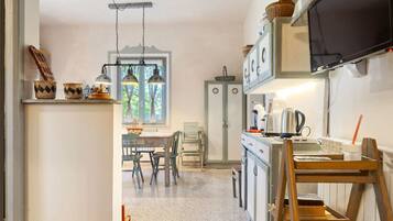 Apartment | Private kitchen | High chair