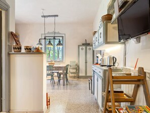 Apartment | Private kitchen | High chair - Apartment in Stroncone Near Piediluco Lake (Stroncone)