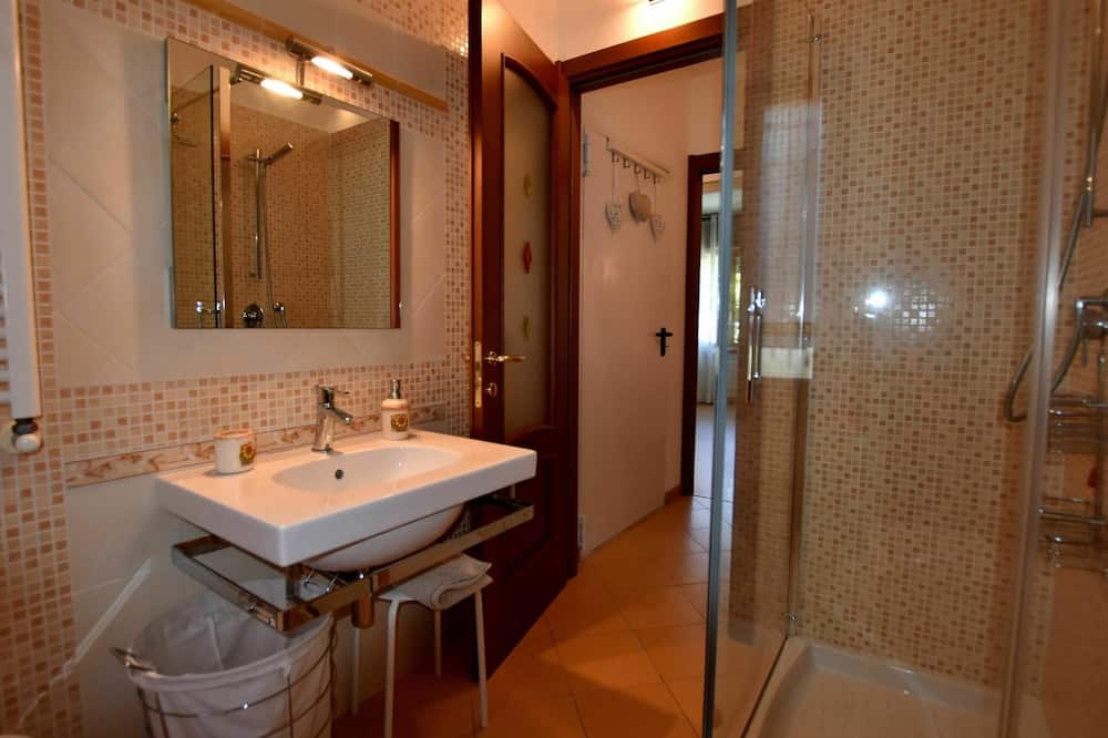 Villa in Mergozzo Near Lago di Mergozzo - Isola Bella