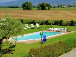 Pool - Splendid Farmhouse in Cortona With Swimming Pool (Cortona)