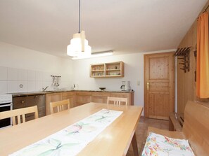 Dining - Charming Holiday Home in Bizau Near Ski Area (Bizau)