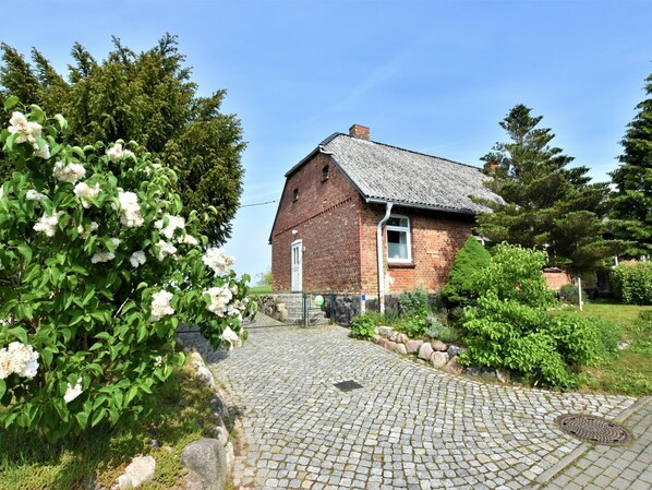 House | Exterior