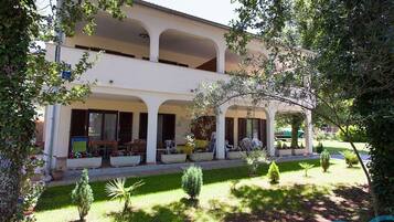 Apartment | Exterior