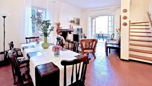 Unclassified image, 4 of 23, button - Spacious and Neat Linked House at the Como Lake (Lierna)