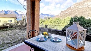 Unclassified image, 2 of 23, button - Spacious and Neat Linked House at the Como Lake (Lierna)