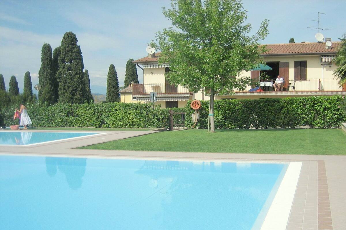 House | Pool | Outdoor pool