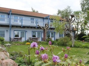 Apartment | Exterior - Spacious Apartment With Garden in Rerik (Rerik)