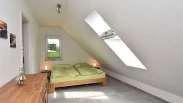 Hus | 3 sovrum, unika möbler och sängkläder