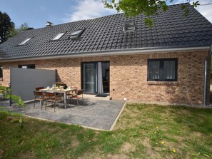 House | Dining