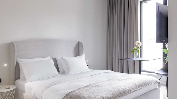 Unclassified image, 1 of 13, button - Gorgeous Apartment in Poznan Near River (Poznan)