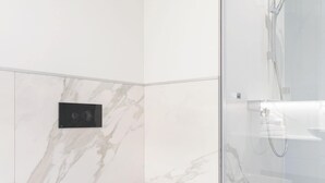 Unclassified image, 5 of 13, button - Gorgeous Apartment in Poznan Near River (Poznan)